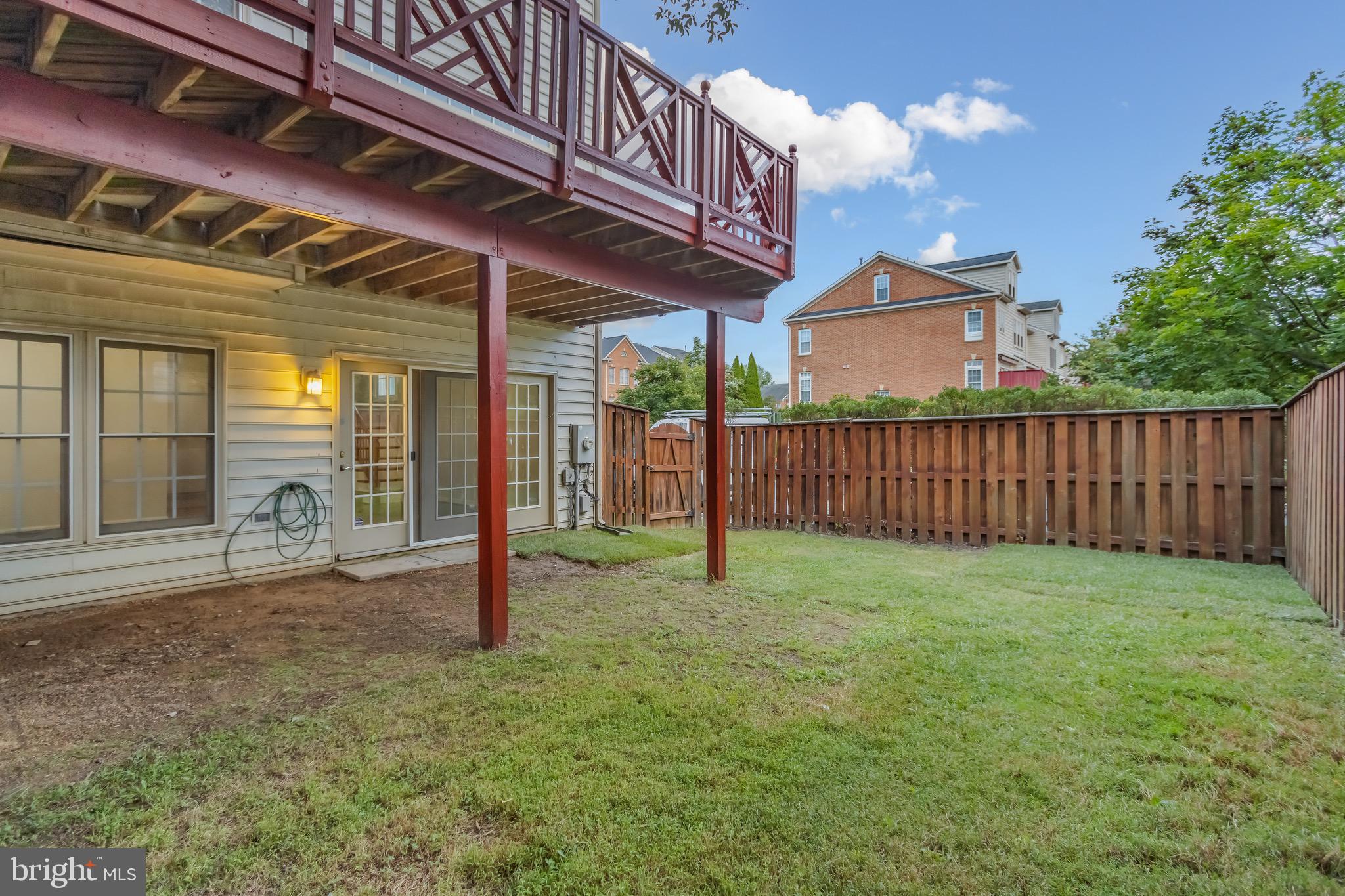 PINEY GLEN VILLAGE - Residential