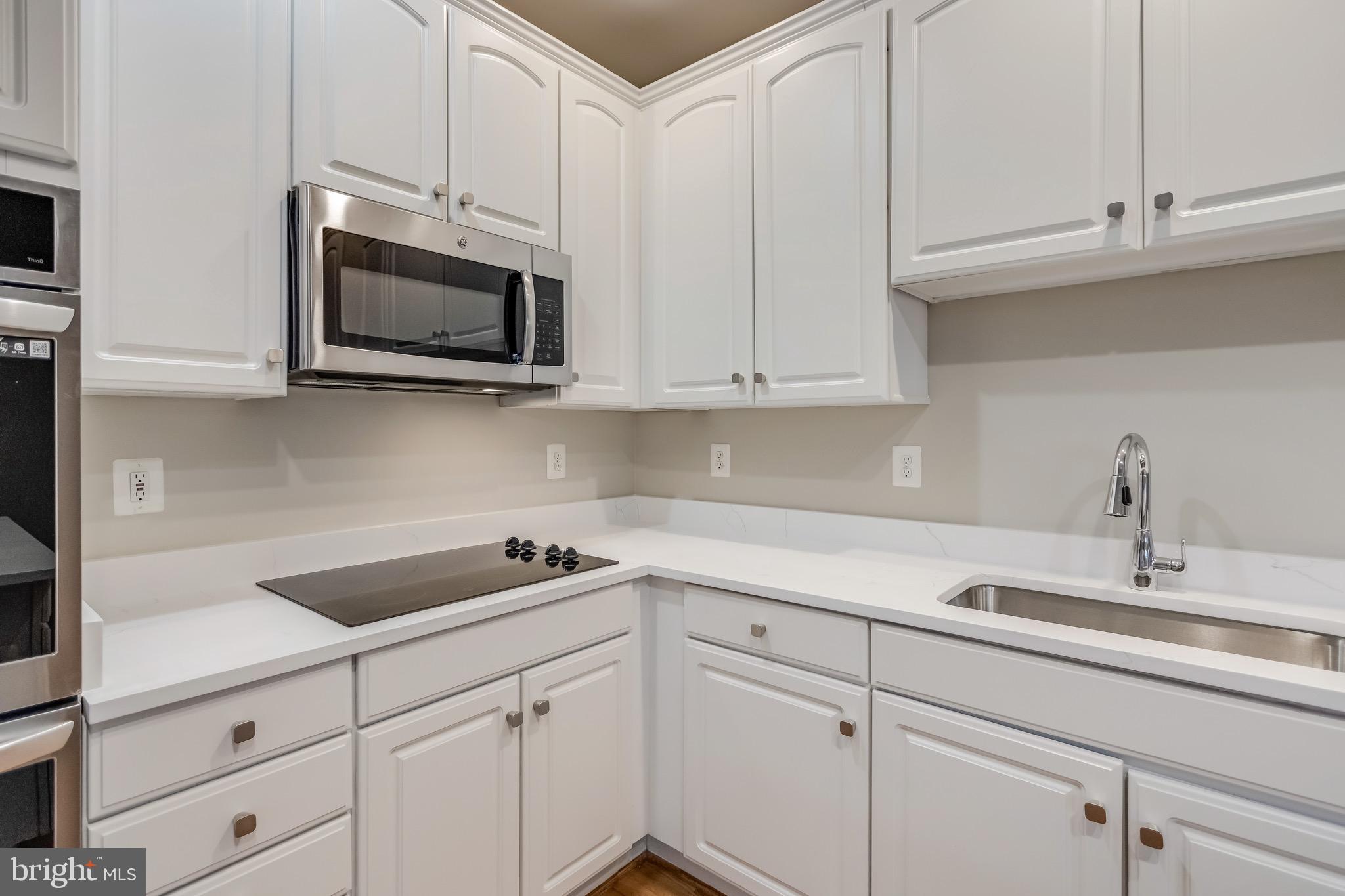 PINEY GLEN VILLAGE - Residential