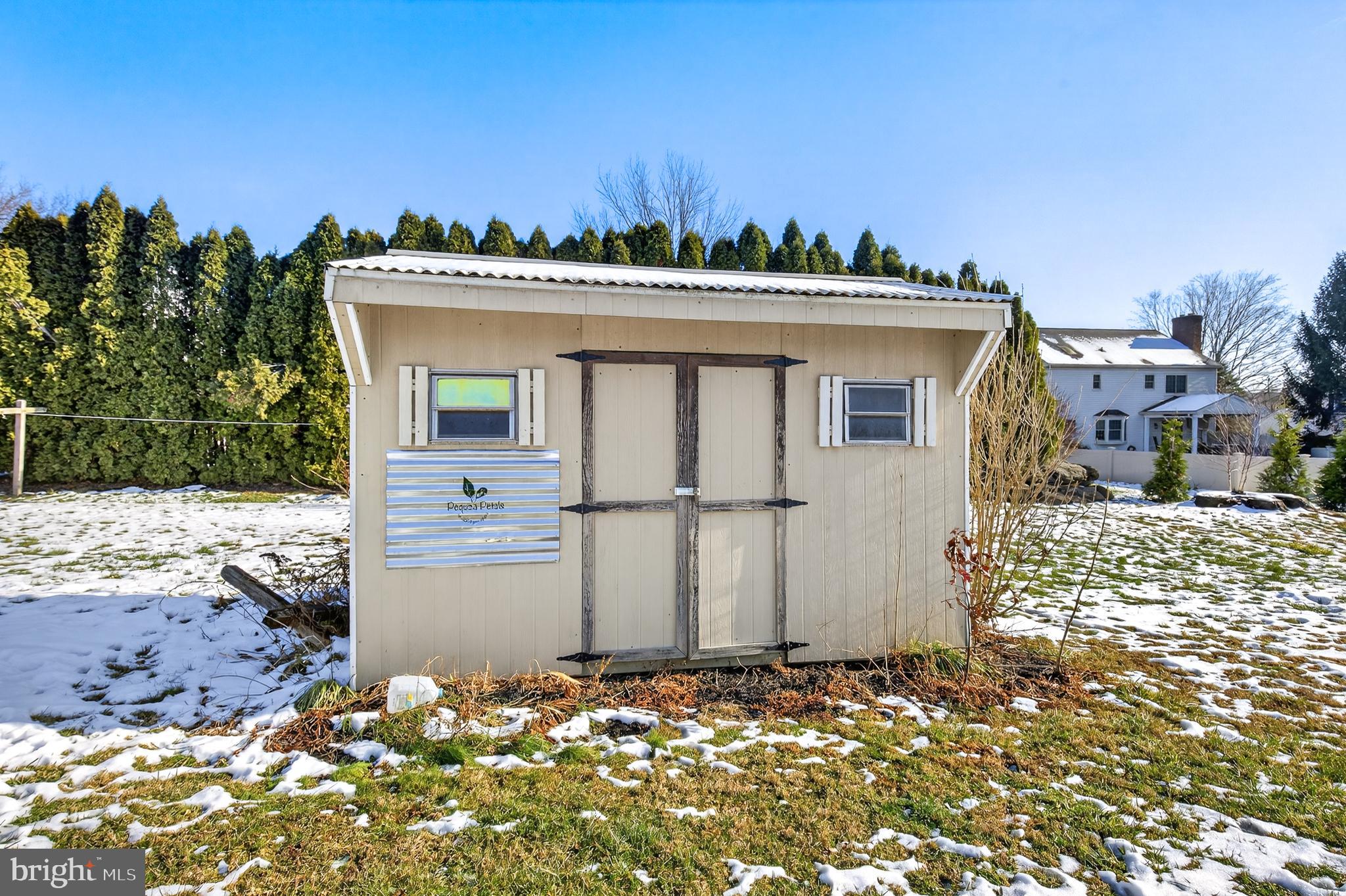 WILLOW STREET - Residential