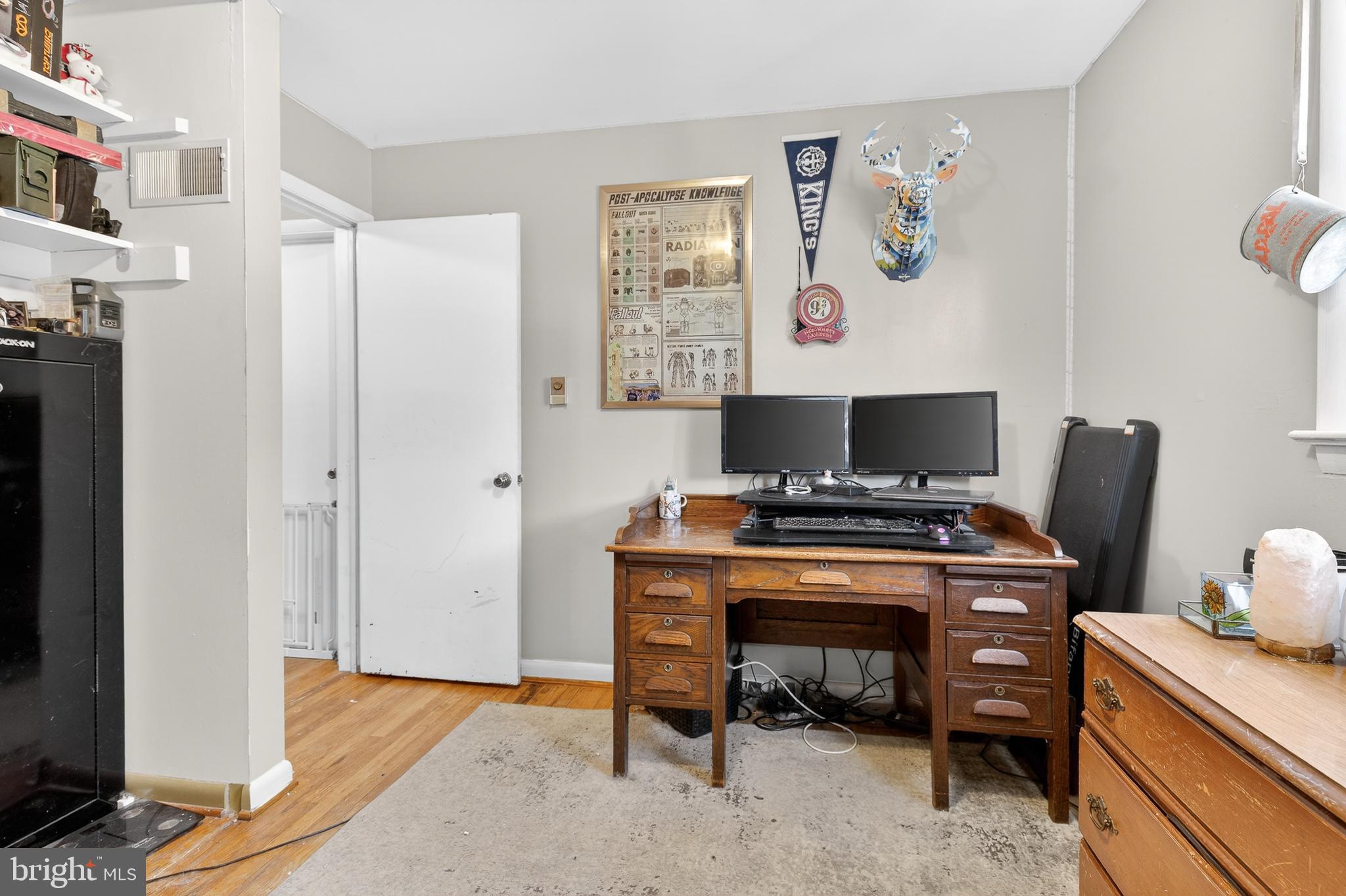 WILLOW STREET - Residential