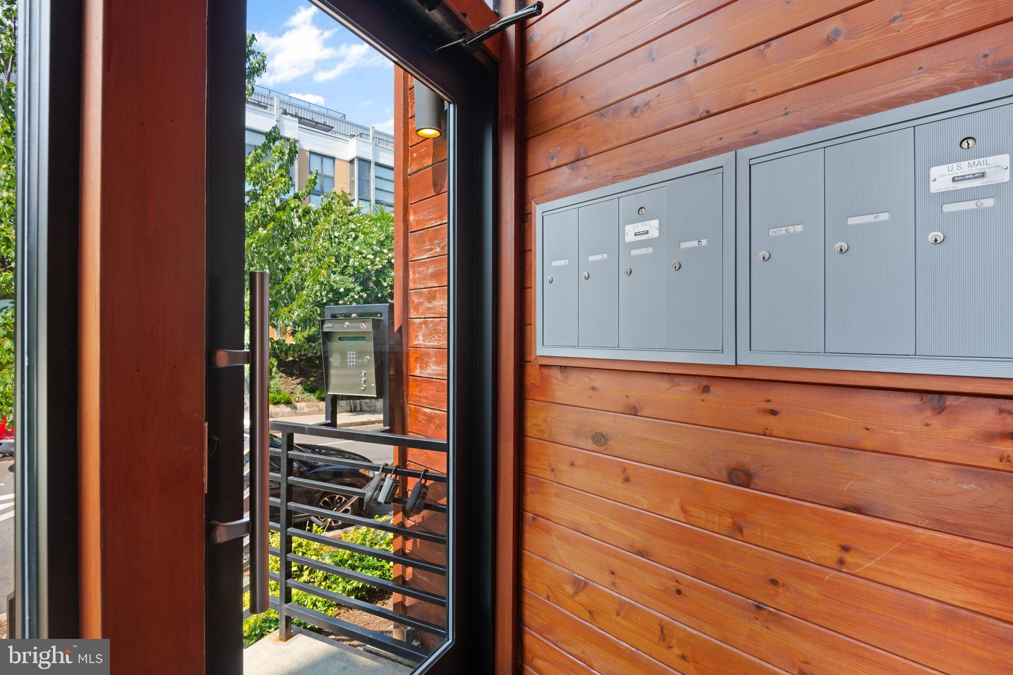 1436 CHAPIN STREET NW F