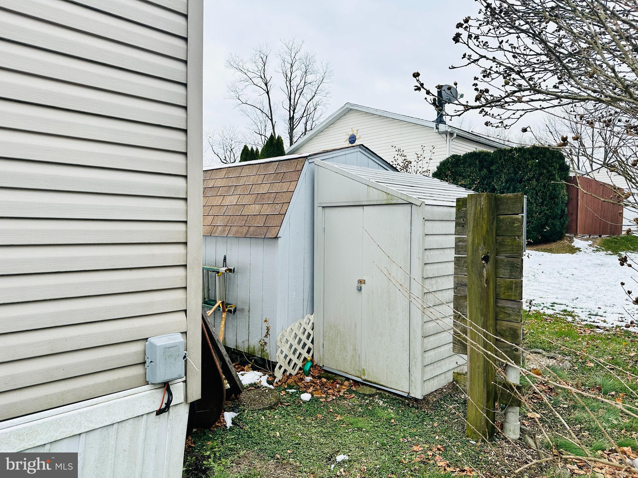 BIG SPRING TERRACE - Residential