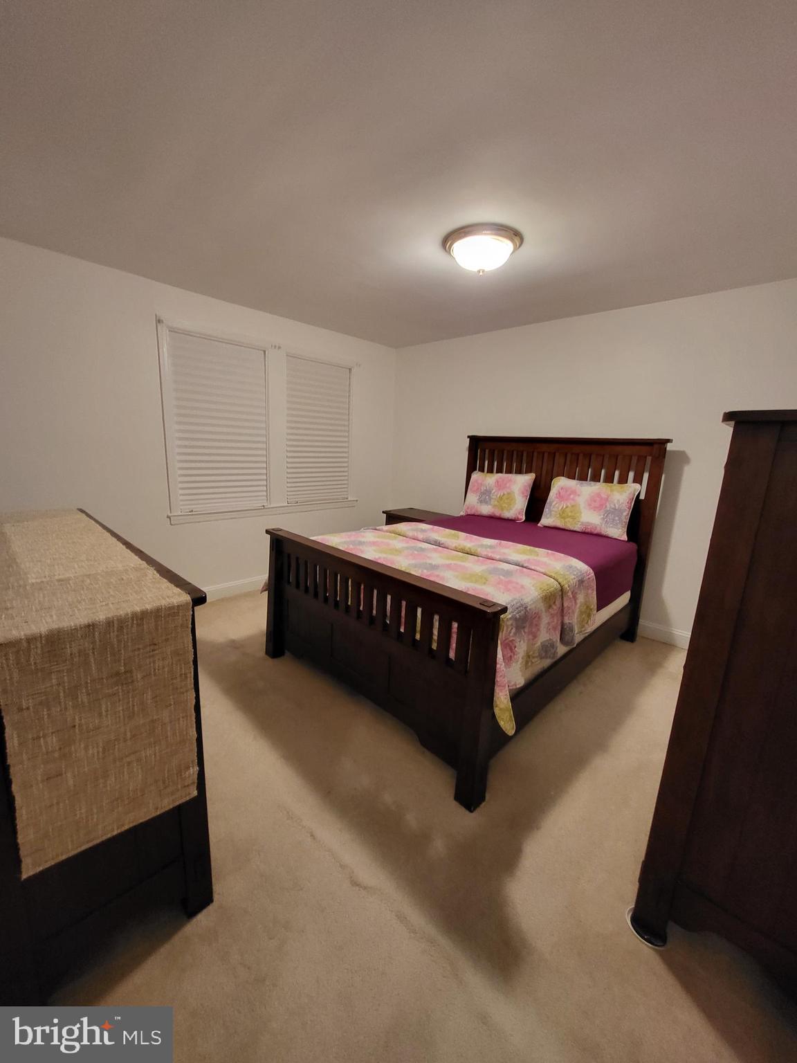 WEST HILLS - Residential