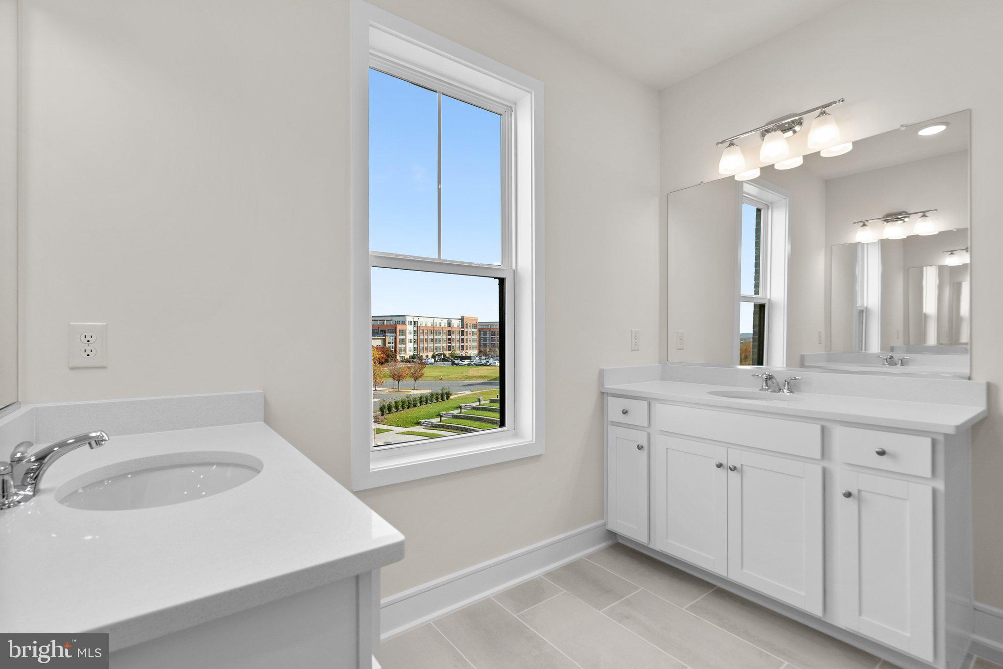 GOOSE CREEK VILLAGE - Residential