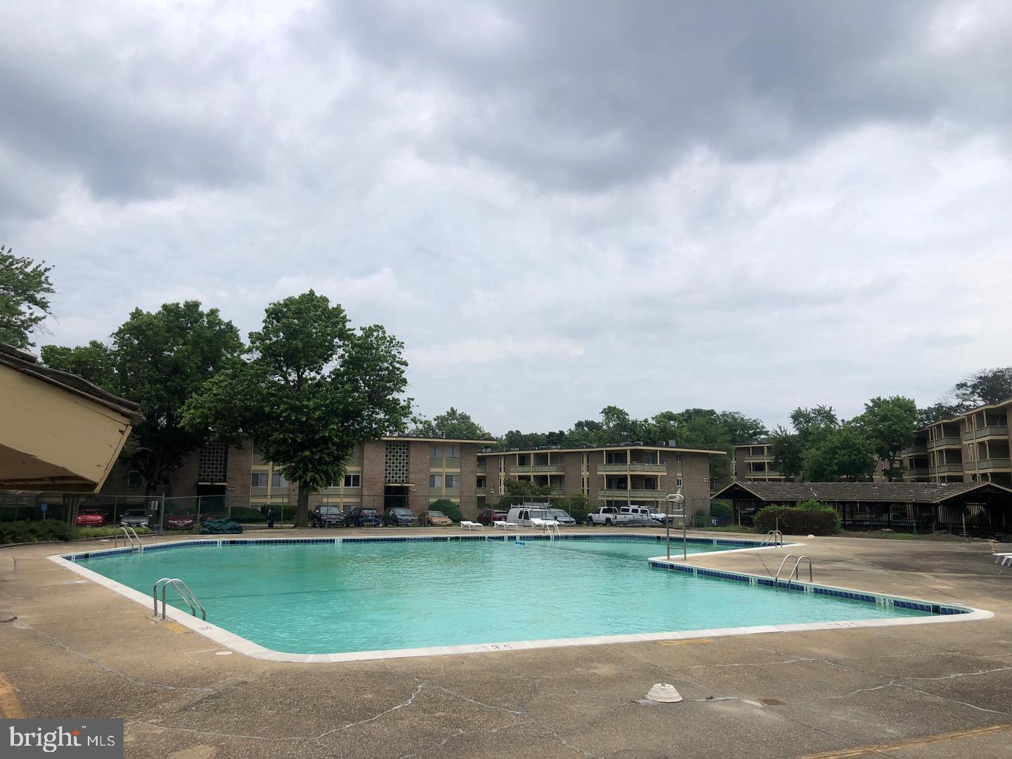 HOLLY HILL CONDOMINIUMS - Residential