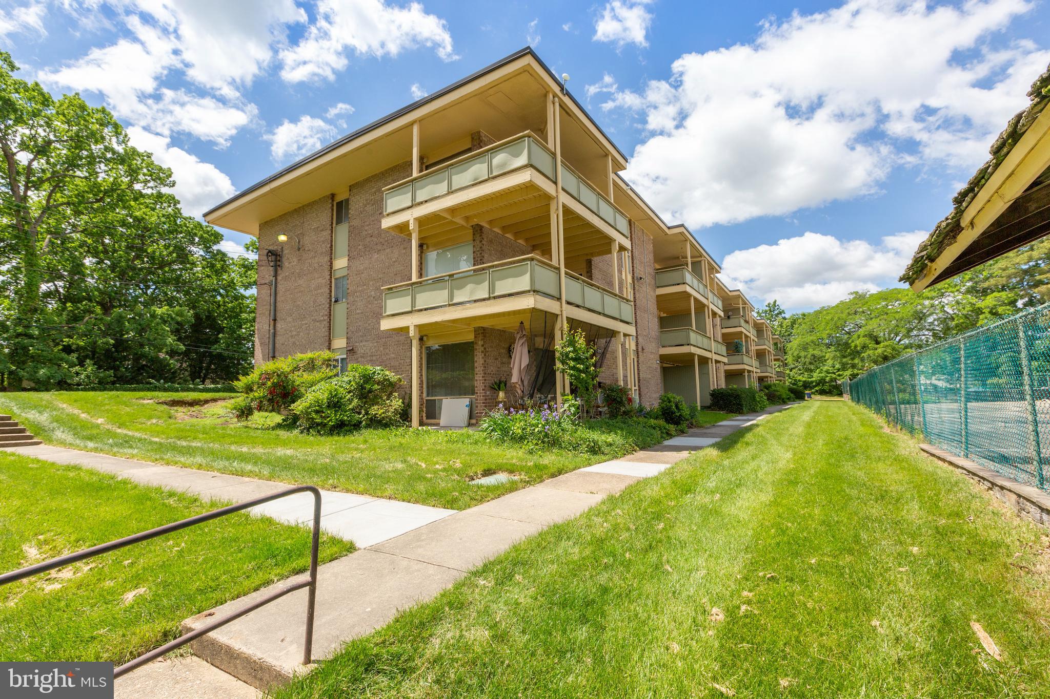 HOLLY HILL CONDOMINIUMS - Residential