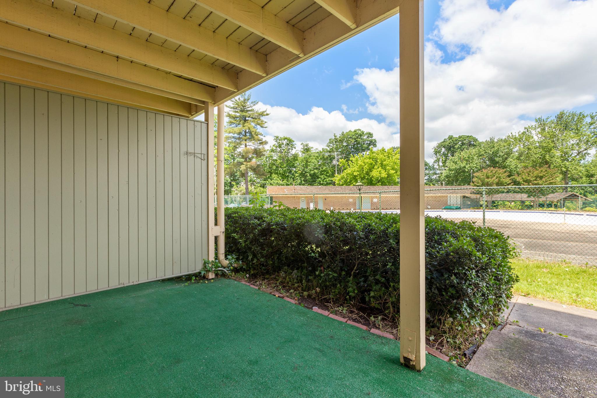 HOLLY HILL CONDOMINIUMS - Residential