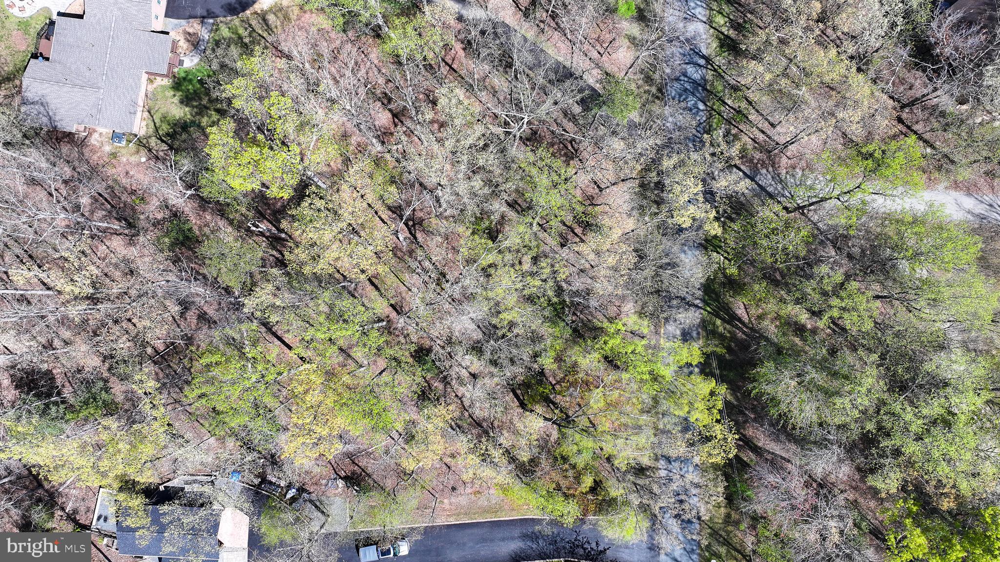 WINDWOOD COVES - Land