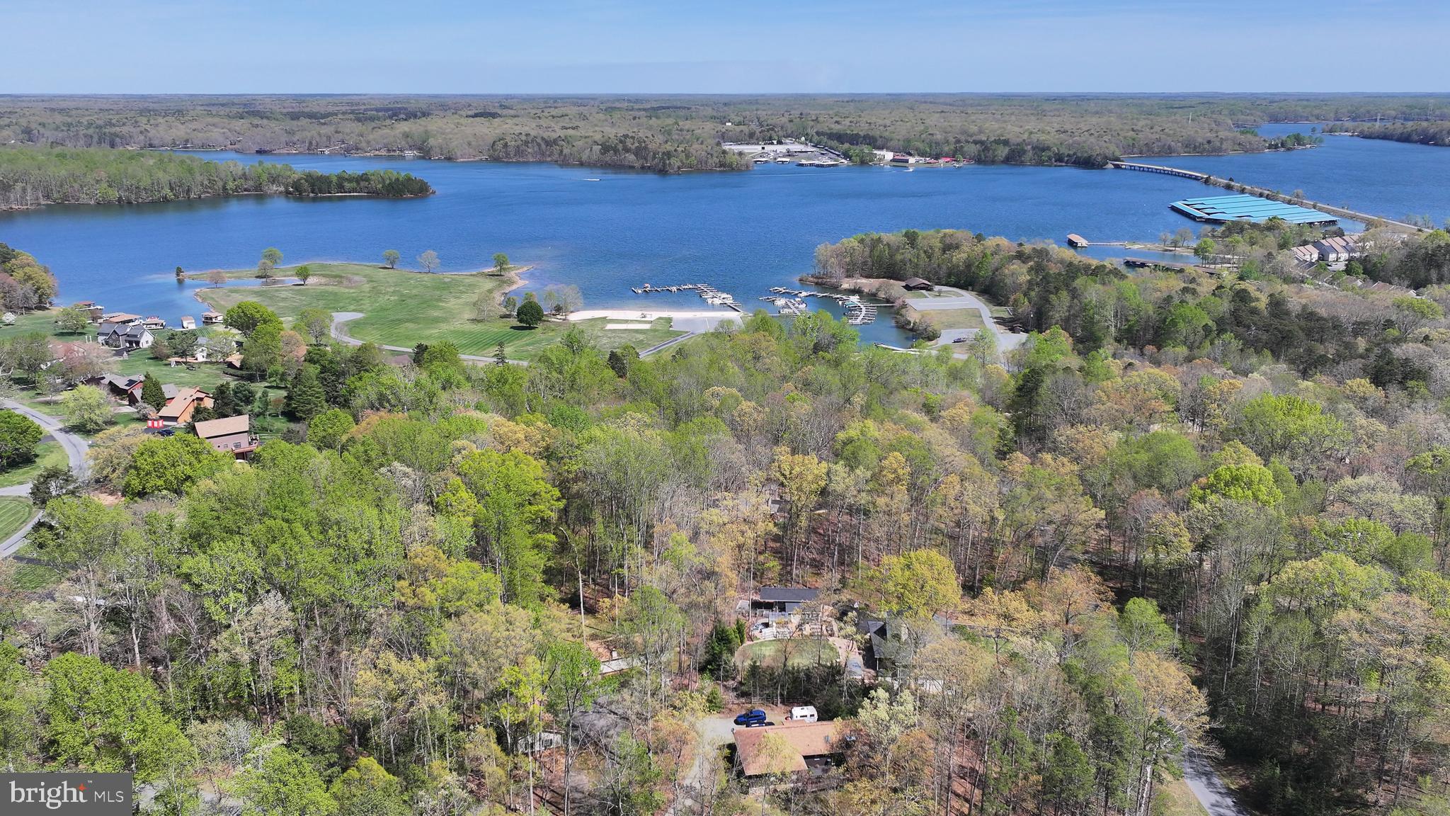 WINDWOOD COVES - Land