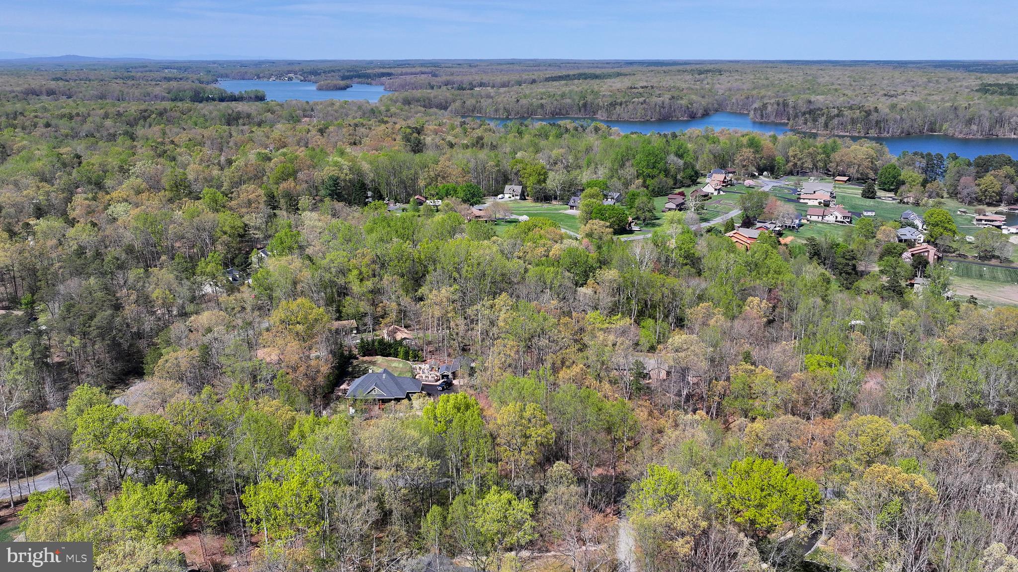 WINDWOOD COVES - Land