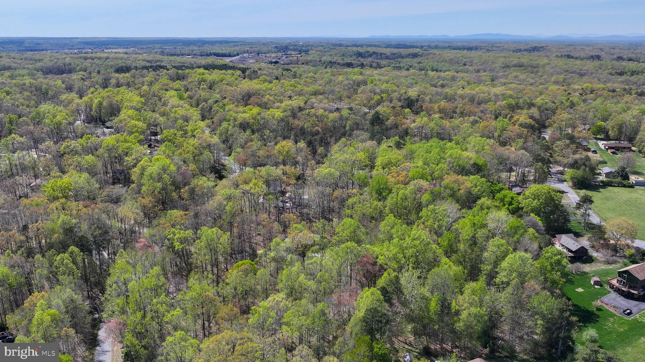 WINDWOOD COVES - Land