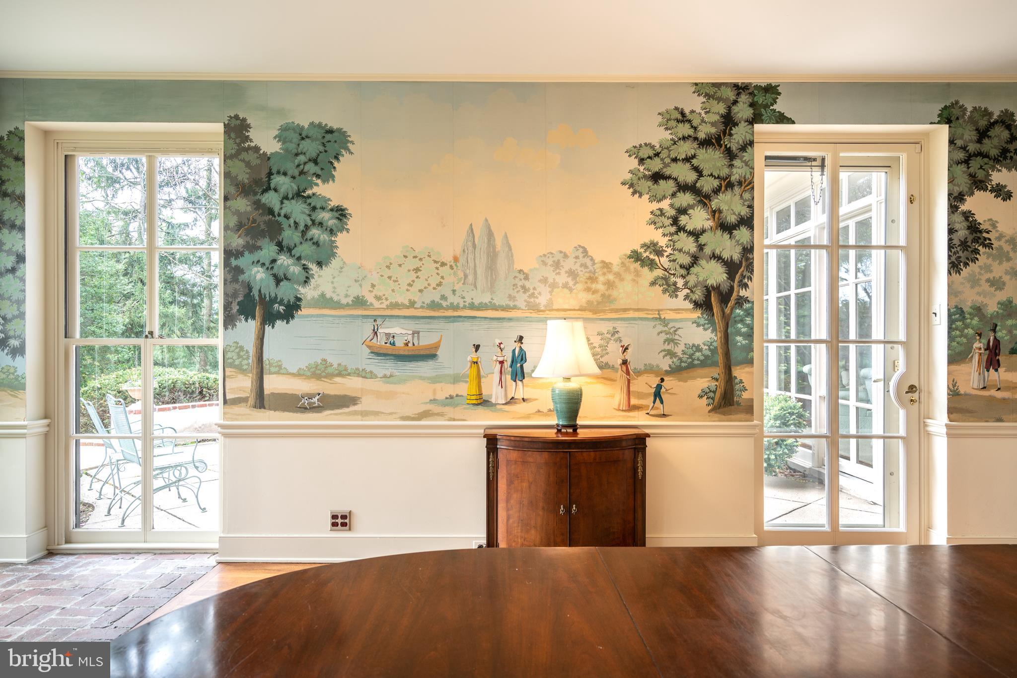 CHESTNUT HILL - Residential