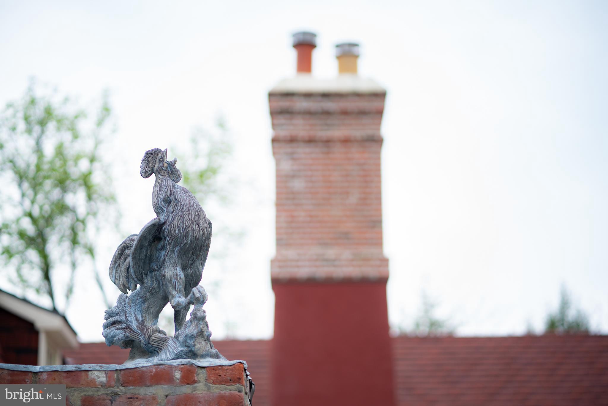 CHESTNUT HILL - Residential