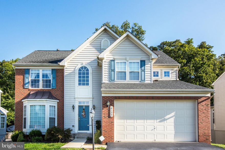 4 bedroom, 3 full bath Colonial on premium lot that backs to trees in Hopyard Farm!  Updated stainless steel appliances, sun room, study, hardwood floors and fully finished walk out basement. Great trex style deck w/stairs off Sunroom.  Master bedroom has relaxing soaking tub and sitting area.  Clubhouse access with pool and fitness center.  Access to Rappahannock River. Must See to appreciate!