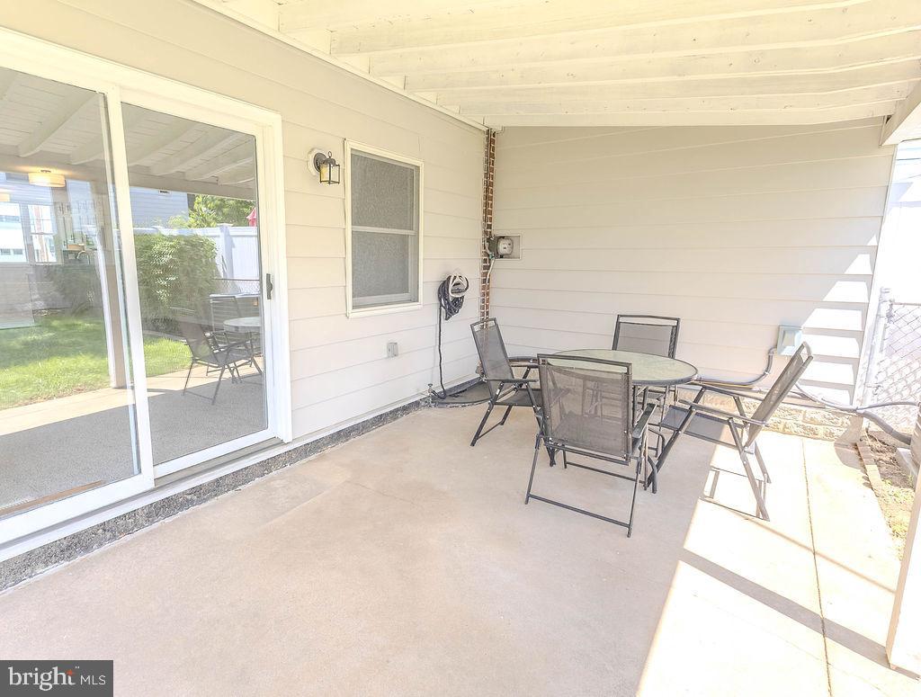 ROBINDALE - Residential