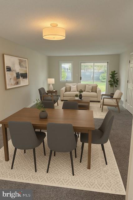 ROBINDALE - Residential