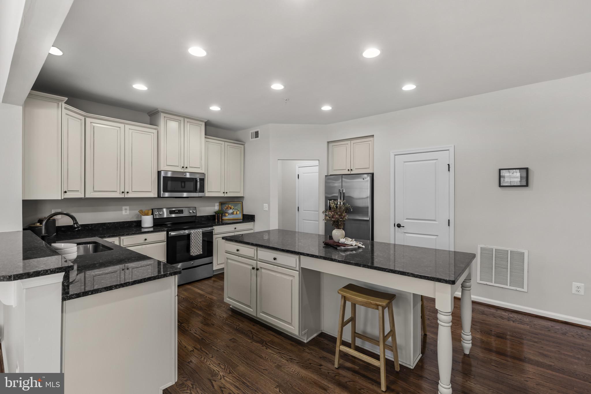 ESTATES AT PATAPSCO PARK - Residential