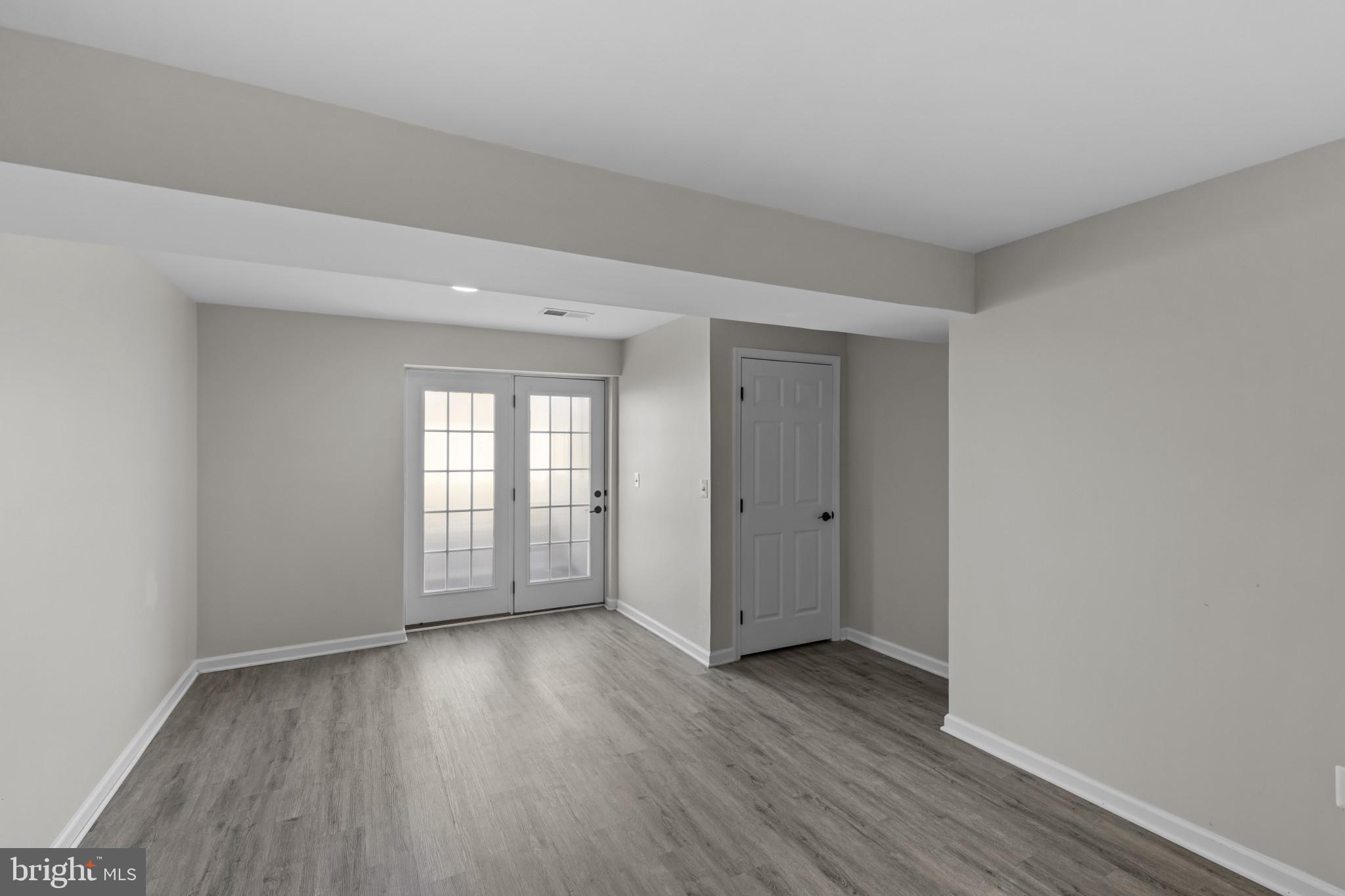 ESTATES AT PATAPSCO PARK - Residential