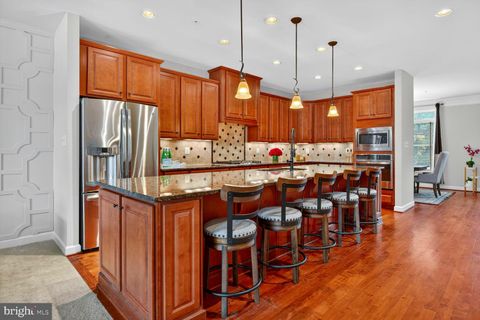 Townhouse For Sale - 505 Uptown Street<br/> GAITHERSBURG, MD 20866