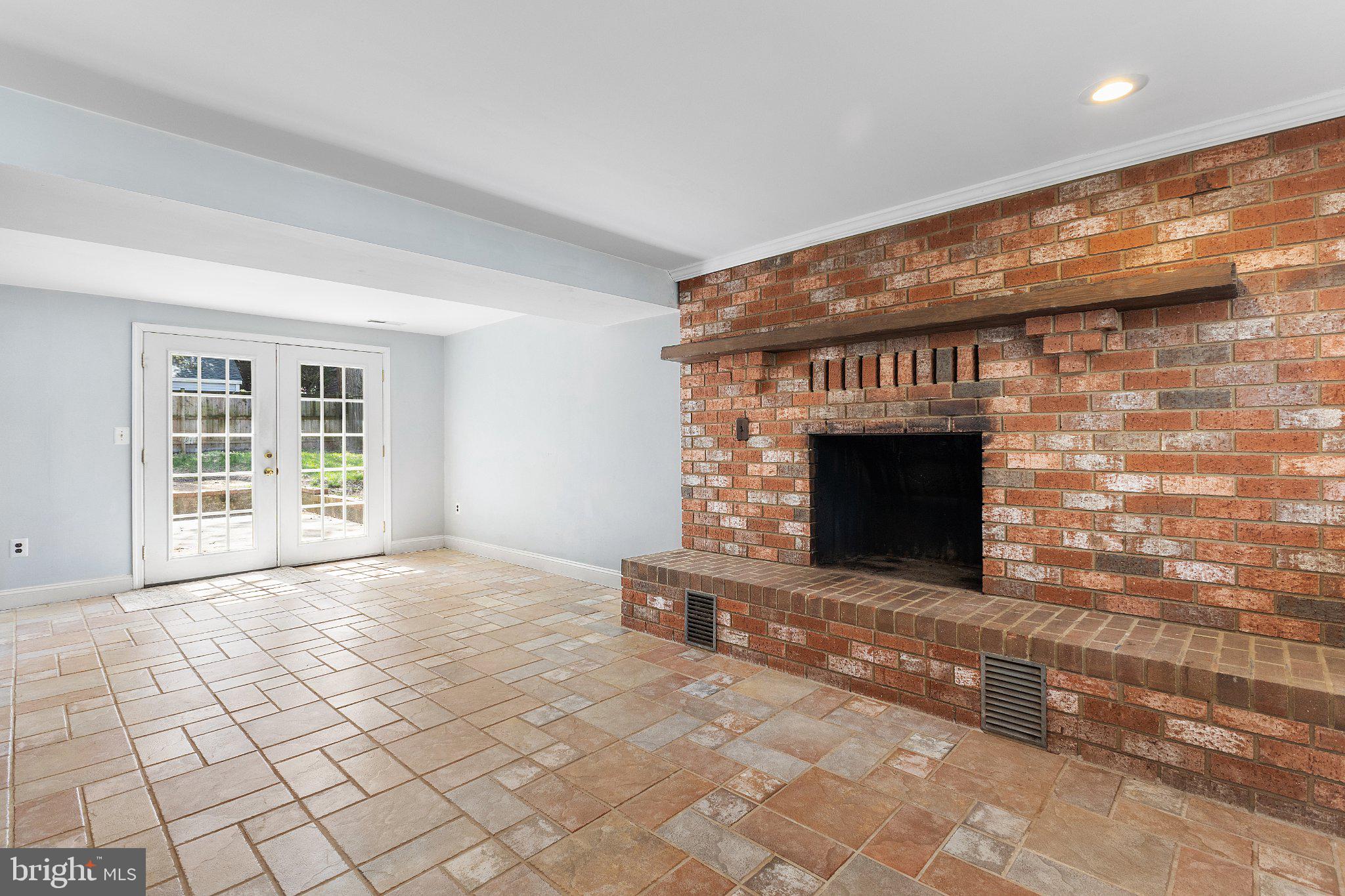 CAPE ST CLAIRE - Residential