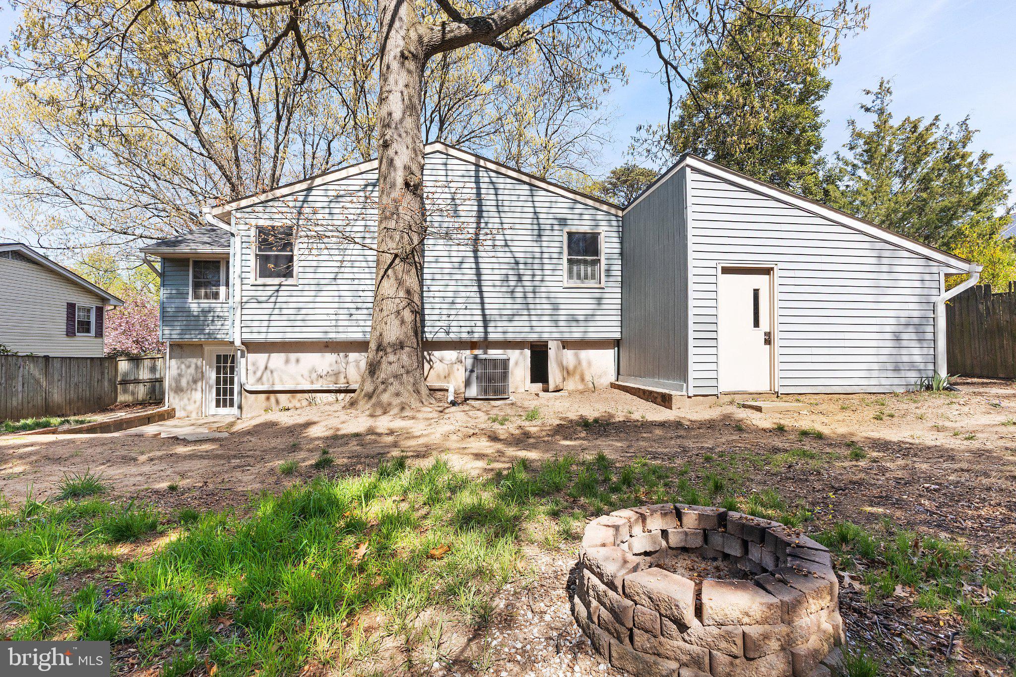 CAPE ST CLAIRE - Residential