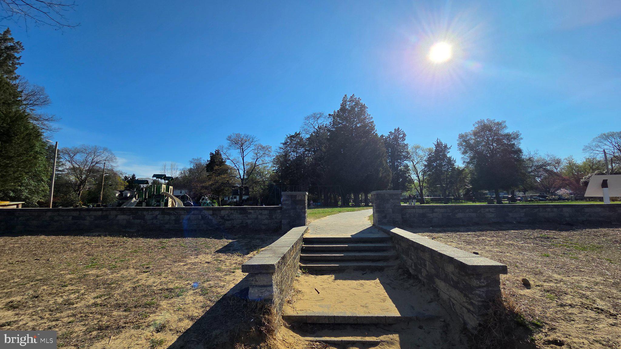 CAPE ST CLAIRE - Residential