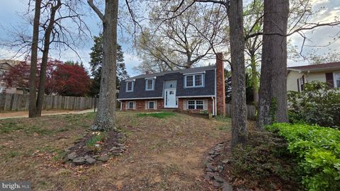 Photo of 1075 Sun Valley Drive, ANNAPOLIS, MD 21409 (MLS # MDAA2140126)