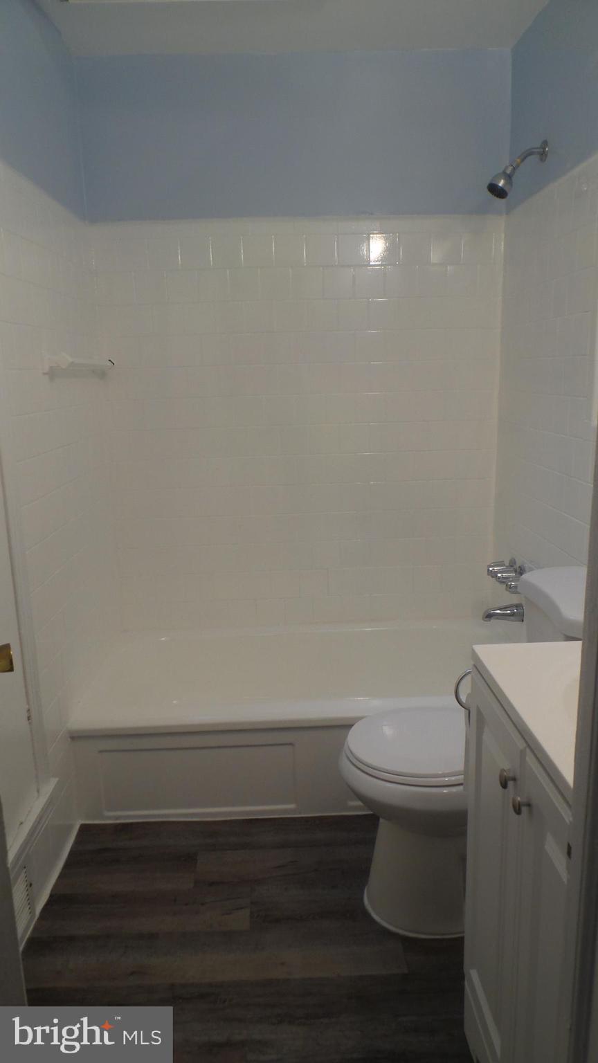 NORTH POINT VILLAGE - Residential