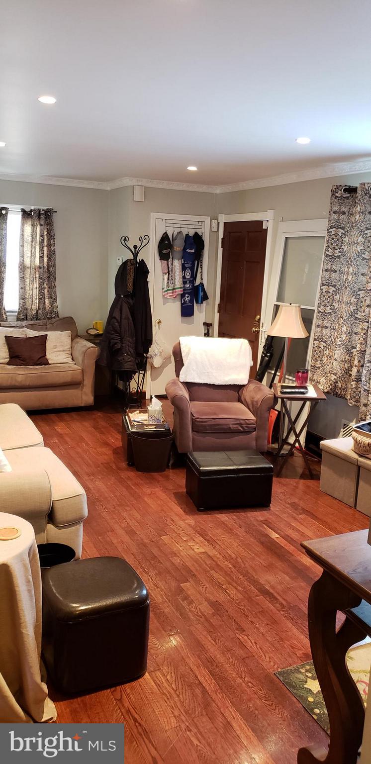 SPRINGDALE - Residential