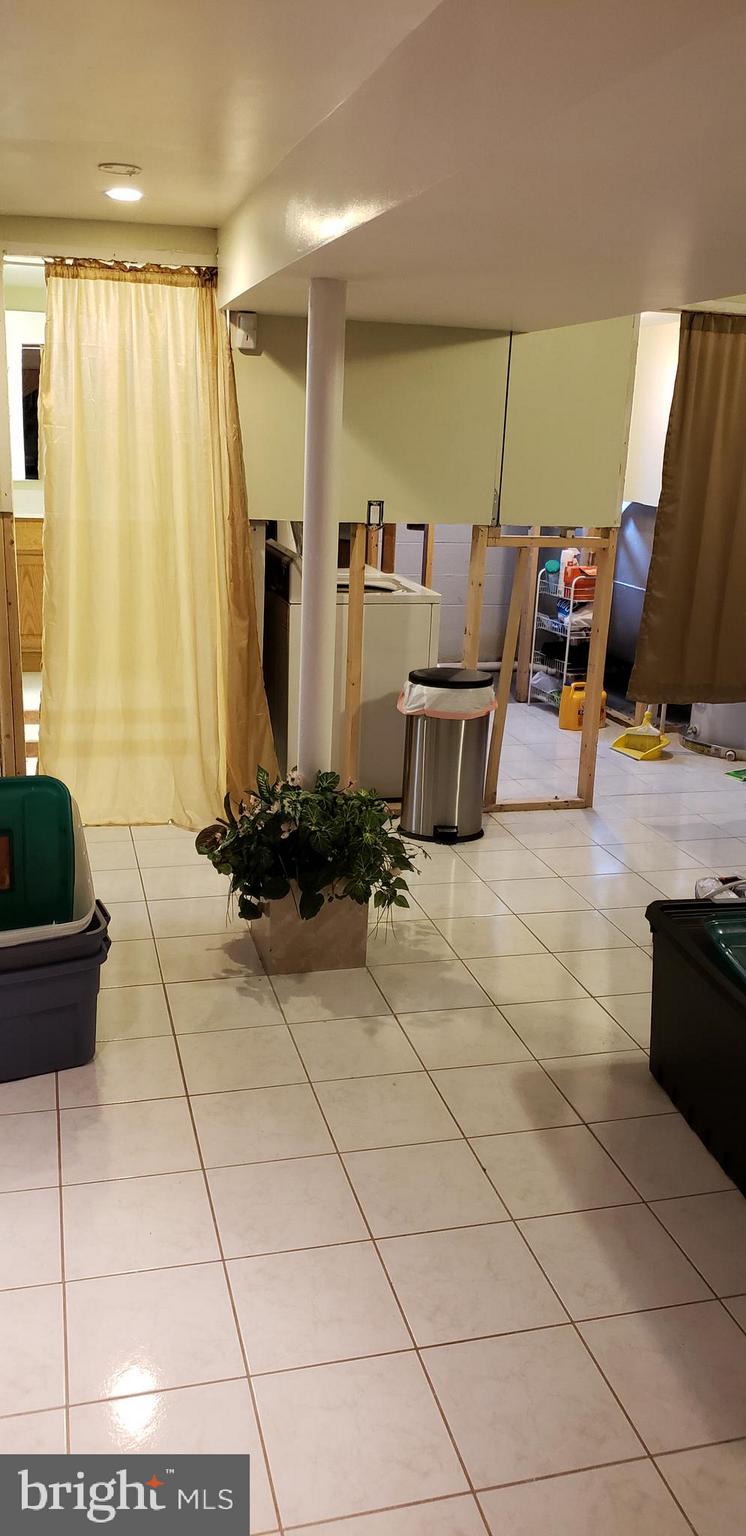 SPRINGDALE - Residential