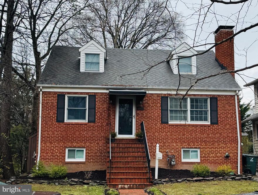 Super Cute 3-Level Brick Home in Livingston Heights
Looking for a cozy place in a great neighborhood? This 3-bedroom, 3-bath home in Livingston Heights is just what you need. (The main and upper level have beautiful hardwood floors and the basement has LVP flooring.)

This home has 3 Bedrooms, two bright and spacious rooms upstairs, plus one in the finished basement – perfect for guests or a home office. A Bonus Room on the Main Level that could be used as an office, playroom, or even another bedroom – the choice is yours! 3 Full Bathrooms, one on each level, so no waiting in line!. Updated Kitchen with fresh cabinets, granite countertops, and shiny stainless steel appliances – perfect for cooking or hanging out. The Finished Basement has its own private entrance, so you can use it as extra living space, a home office, or a guest room. The Private Driveway has room for 2 cars, and lots of extra street parking for visitors.

Outside you will be able to relax or BBQ on the wooden deck or patio and enjoy a fenced-in, flat backyard. Plus, there’s a big shed for all your tools and stuff. The  Front Yard is super easy to take care of and always looks great.

Perfect Location, just 3 miles to Ballston Mall and Metro, 15 minutes to Reagan Airport, and 1 mile to I-66 for easy commuting. Close to D.C.: Only 1.5 miles to D.C. via Chain Bridge Road – so easy to get into the city. Walk Everywhere: Grab lunch, hit up shops, or stroll through parks – it’s all right nearby. Plus, you’re close to Lee-Heights shops and Ballston/Clarendon for farmers markets, fun events, and great dining.
Near Marymount University: Just a quick walk to campus, making it perfect for students or staff.
Great Schools: Located in the Discovery Elementary, Williamsburg Middle, and Yorktown High School pyramid.

This home has everything you need – great space, a fantastic location, and a super chill vibe. Come check it out!