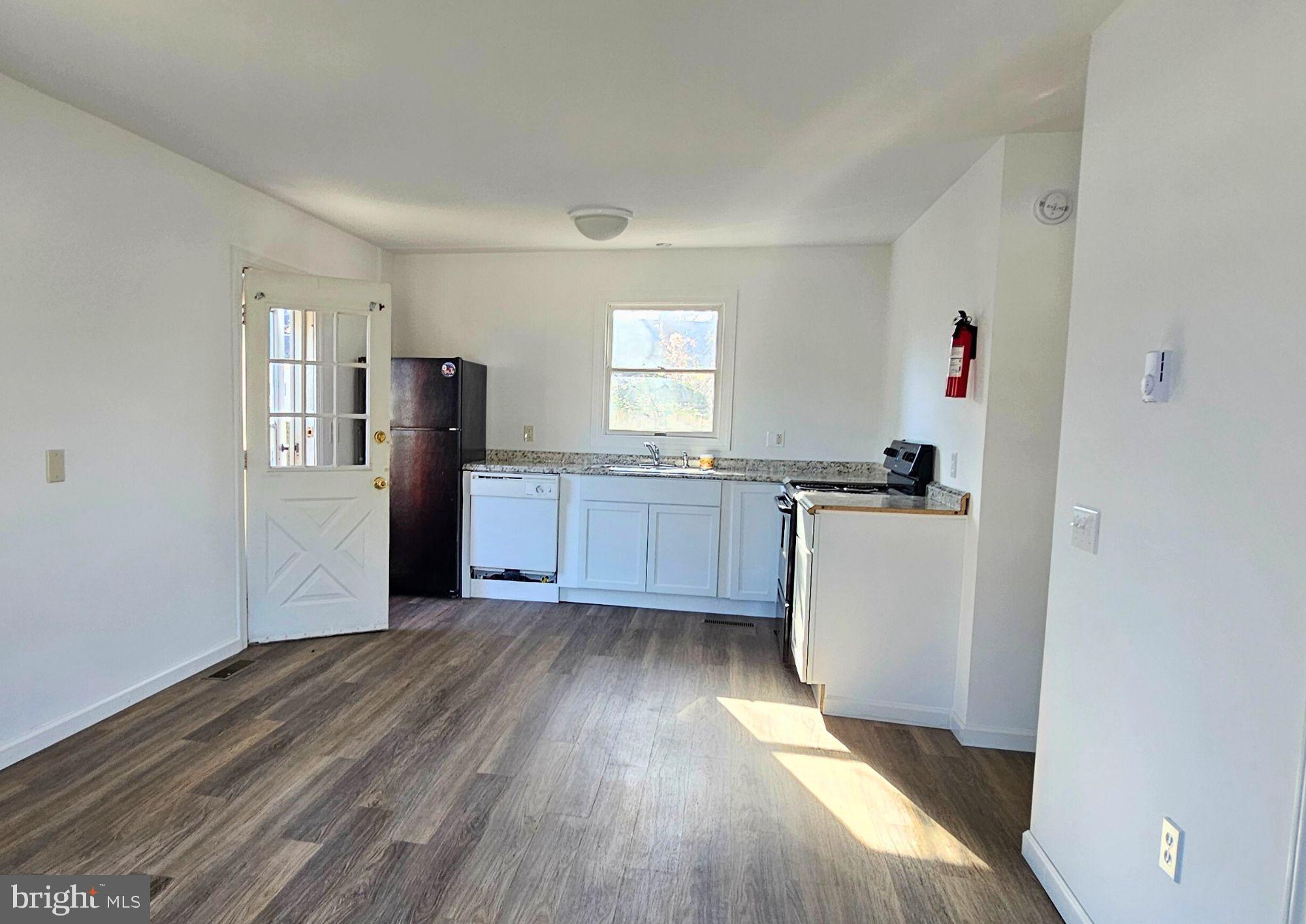 822 SPRINGFIELD CIRCLE