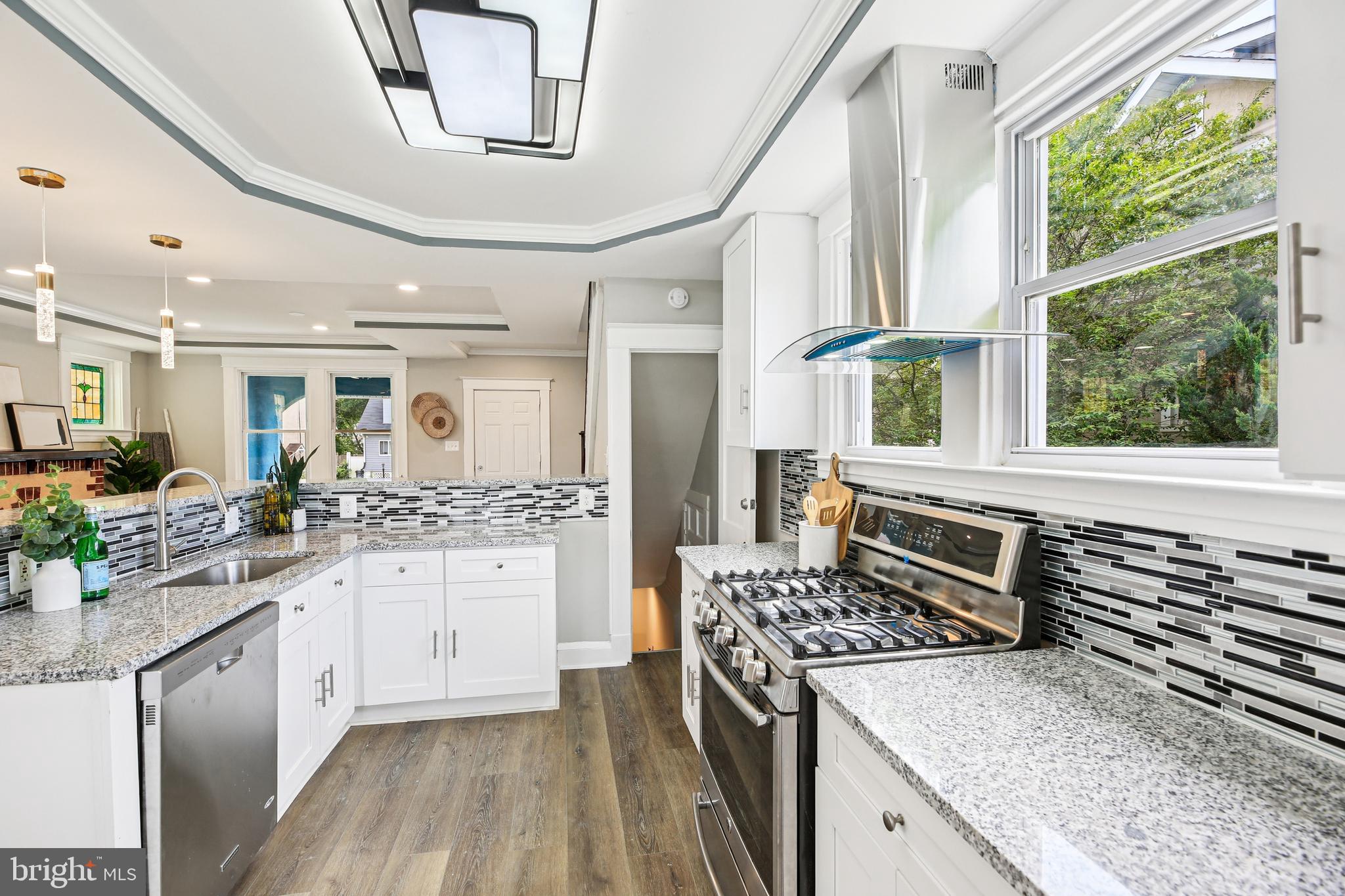 HAMILTON HEIGHTS - Residential