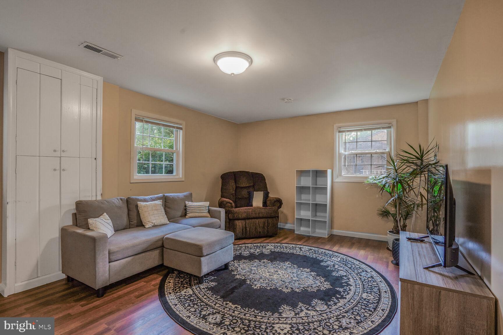 SPRINGVALE - Residential Lease