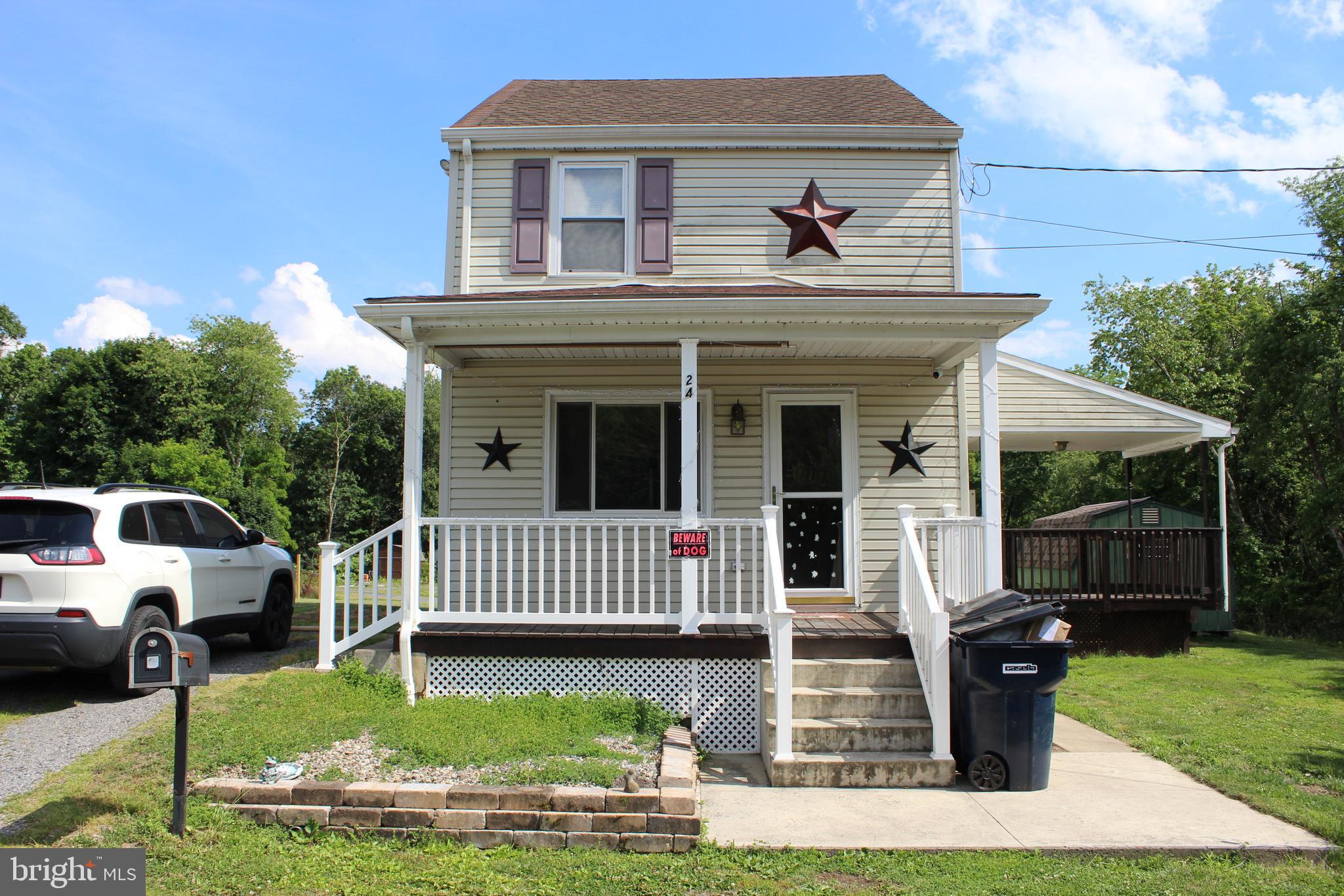 24 S SCHOOL ROW STREET
