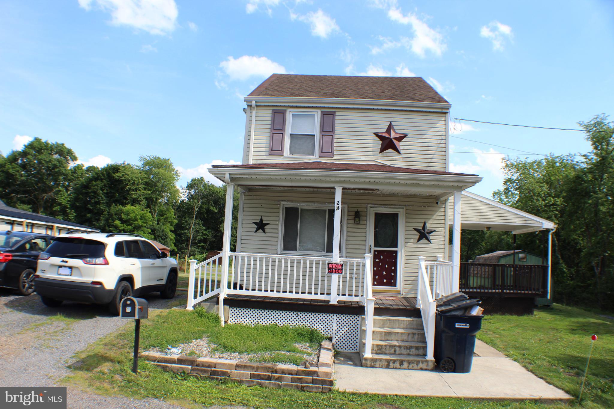 24 S SCHOOL ROW STREET