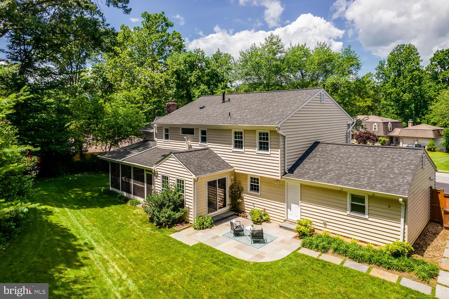 4504 SUNFLOWER DRIVE