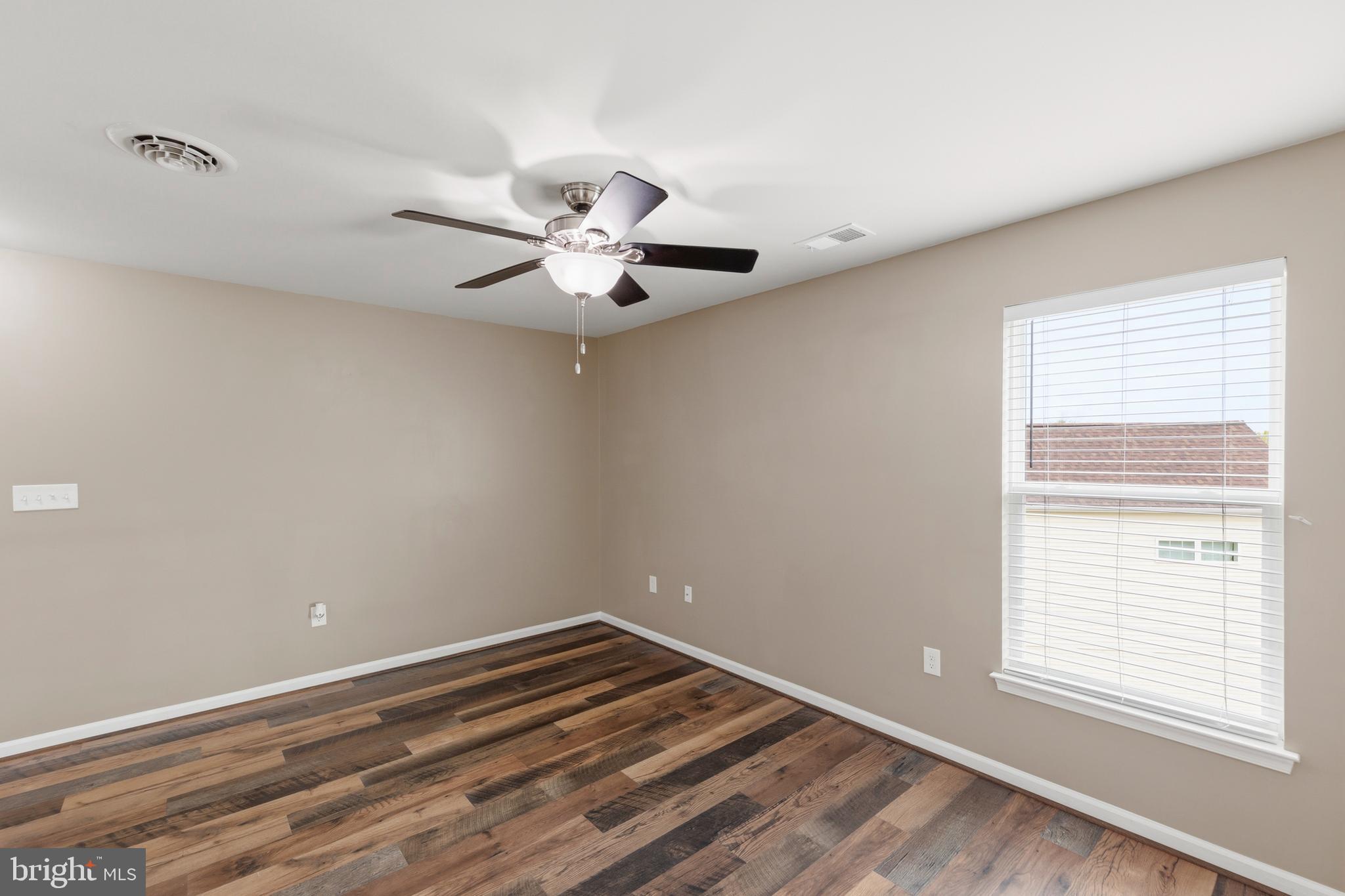SOUTHERN HILLS - Residential