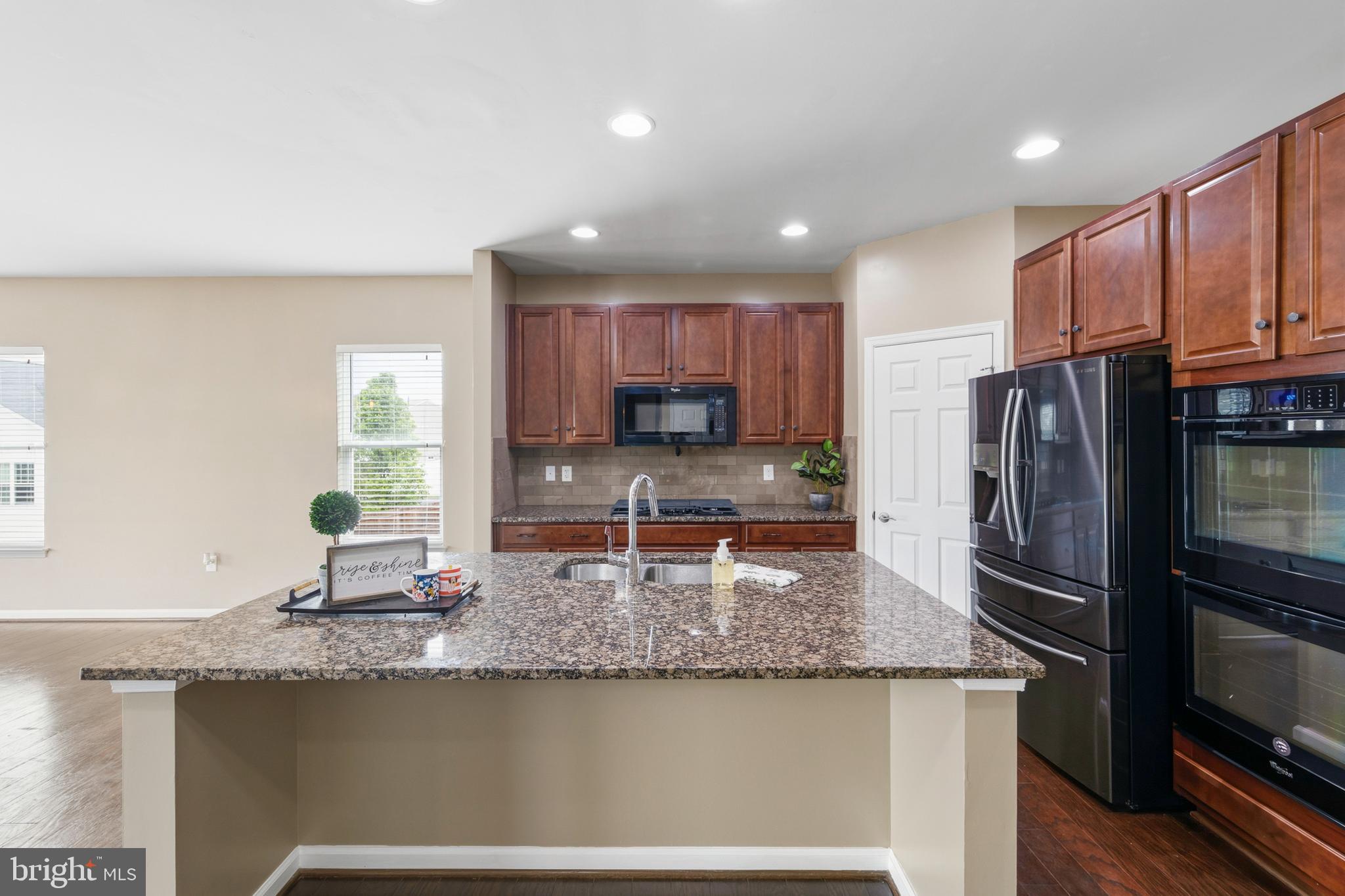 SOUTHERN HILLS - Residential