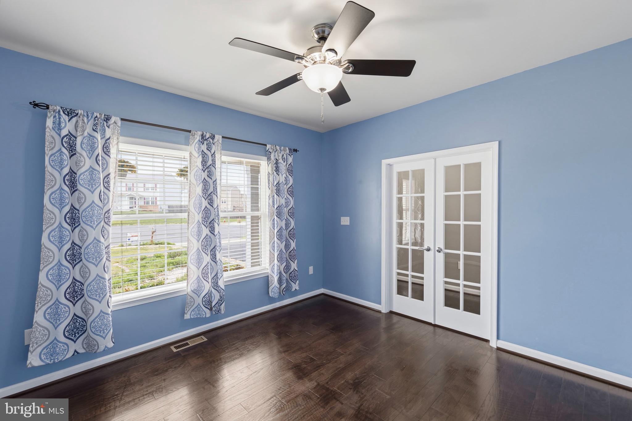 SOUTHERN HILLS - Residential