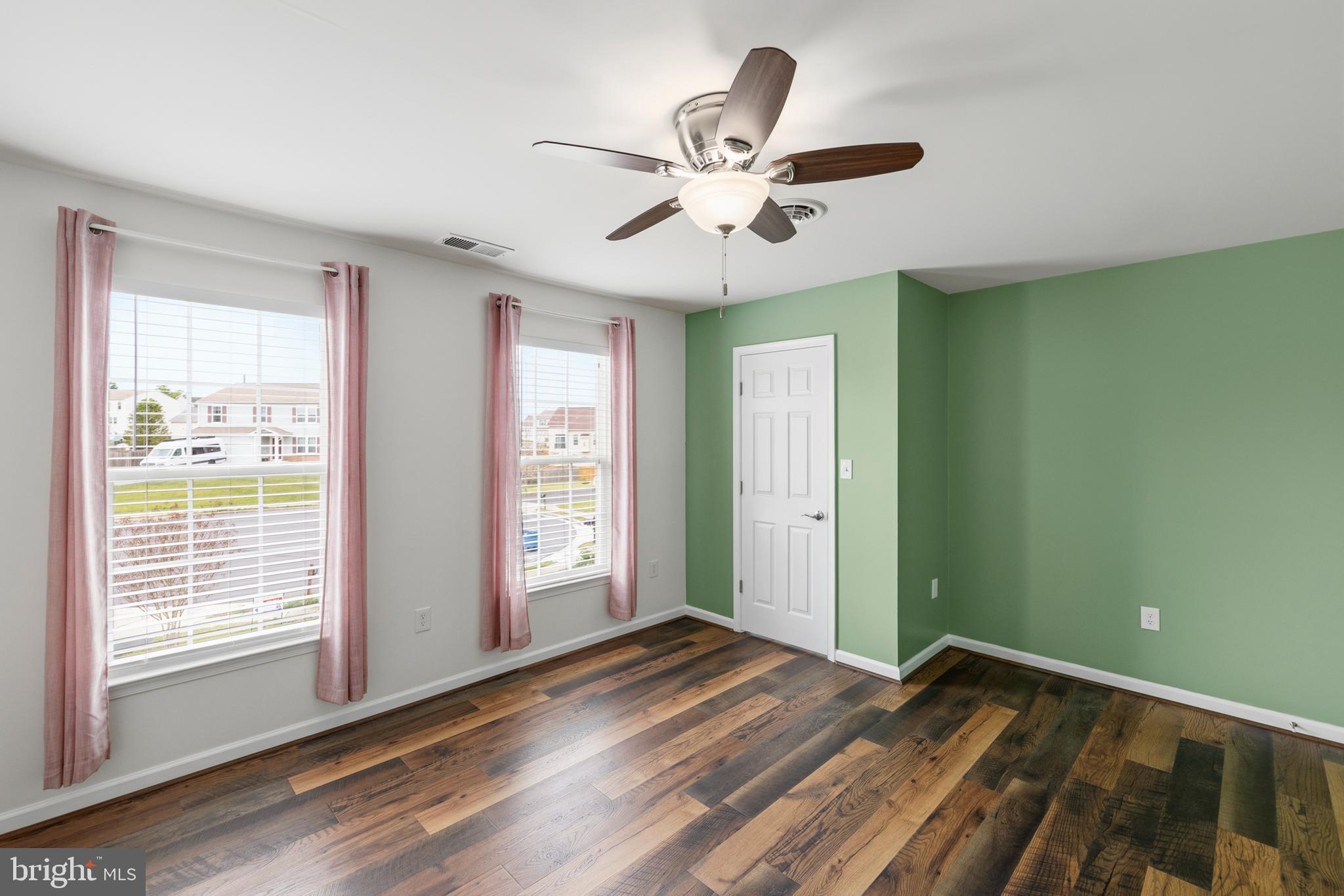 SOUTHERN HILLS - Residential