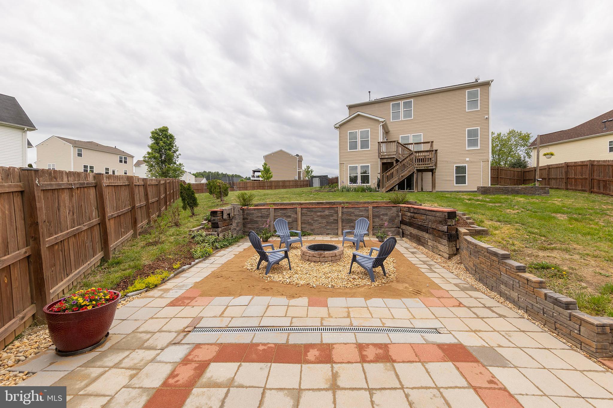 SOUTHERN HILLS - Residential