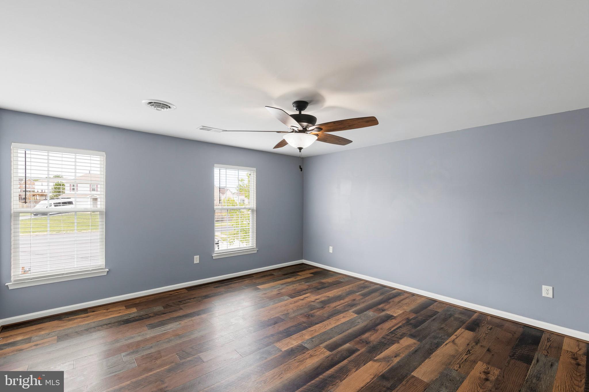 SOUTHERN HILLS - Residential