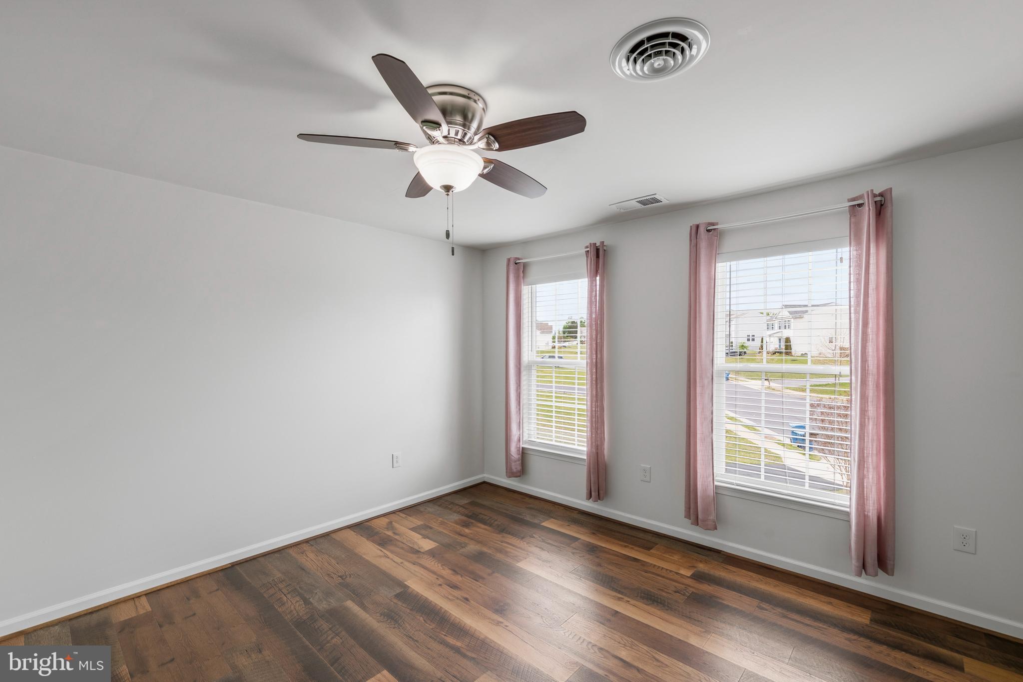 SOUTHERN HILLS - Residential