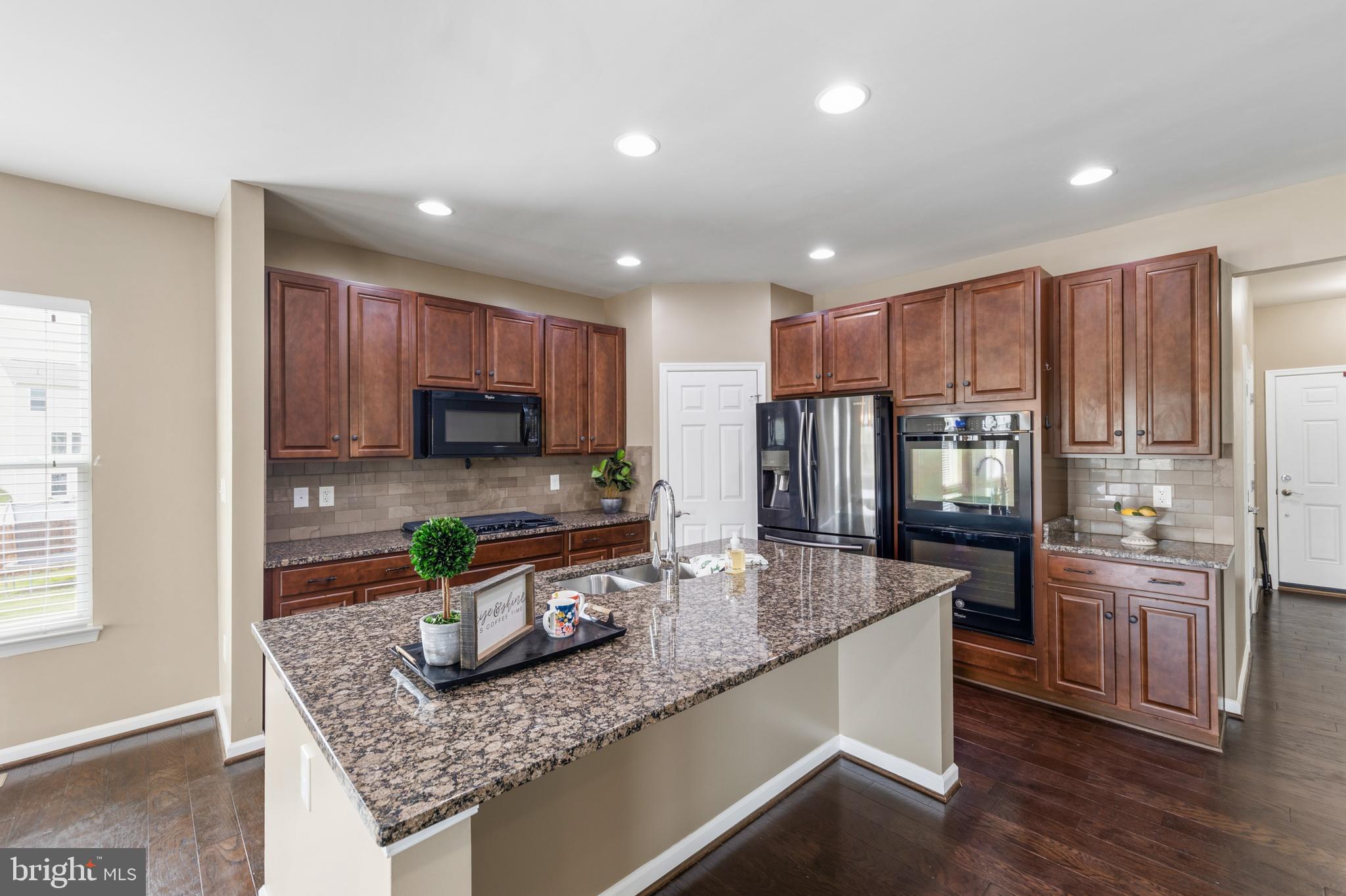 SOUTHERN HILLS - Residential