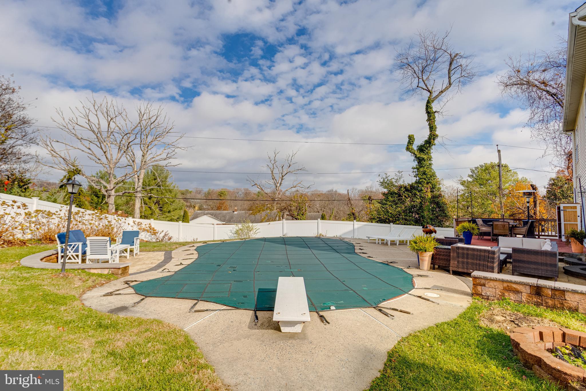 SPRINGHOUSE STATION - Residential