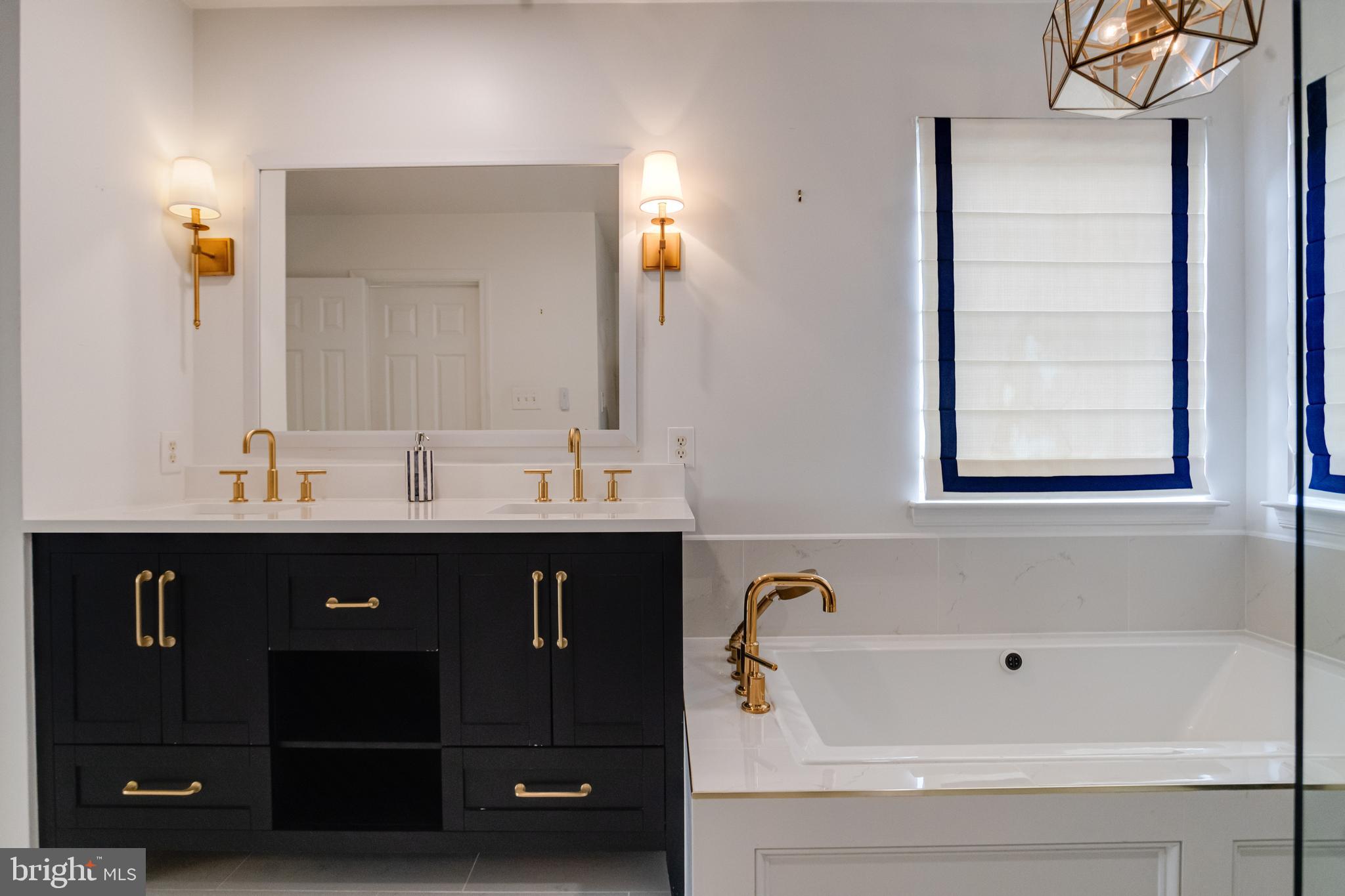 SPRINGHOUSE STATION - Residential