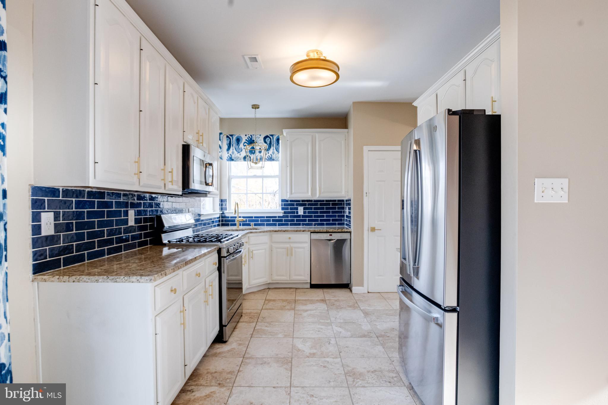 SPRINGHOUSE STATION - Residential