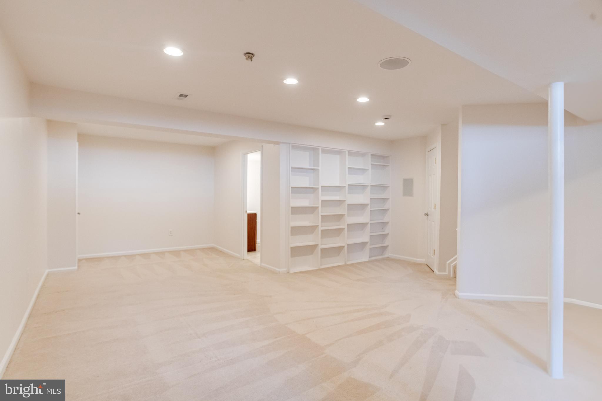 SPRINGHOUSE STATION - Residential