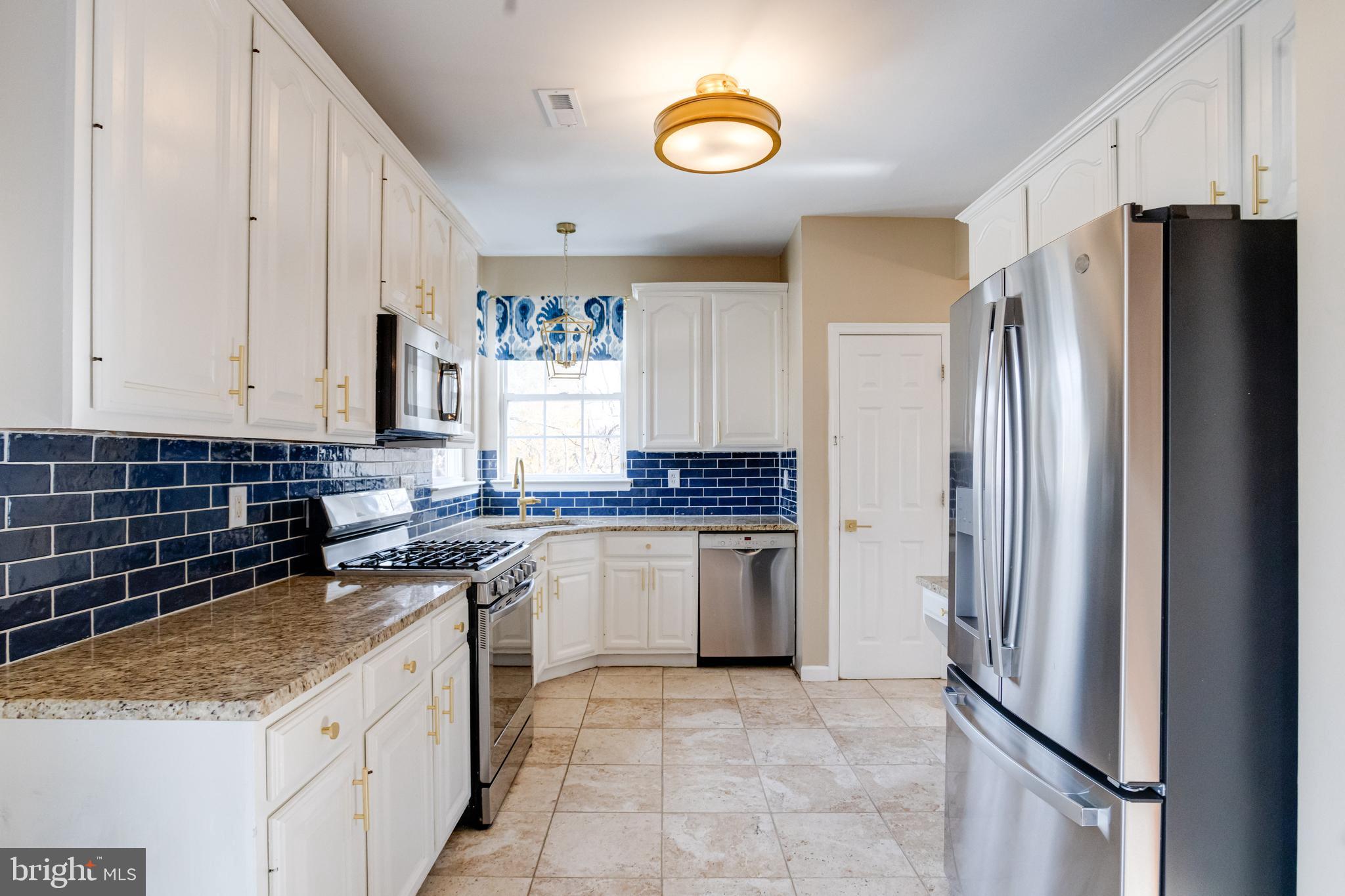 SPRINGHOUSE STATION - Residential